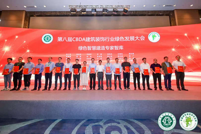 從“最佳合作供應(yīng)商”到“智庫專家”，鵬鴻再添兩項新榮譽